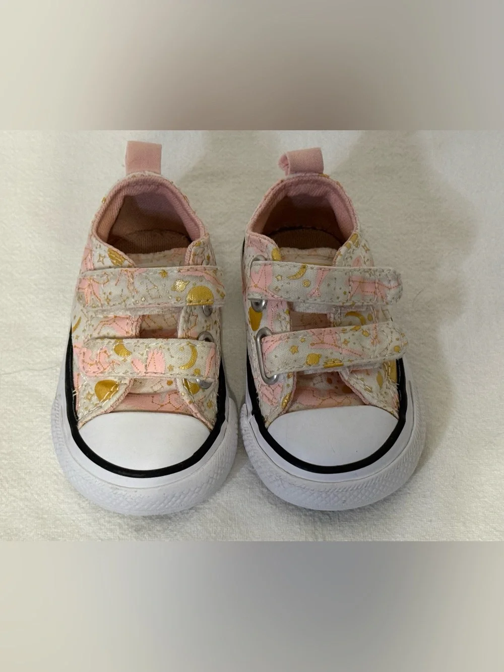 Converse Baby Girl’s 3 Chuck Taylor All-Star Constellations Celestial Sneakers